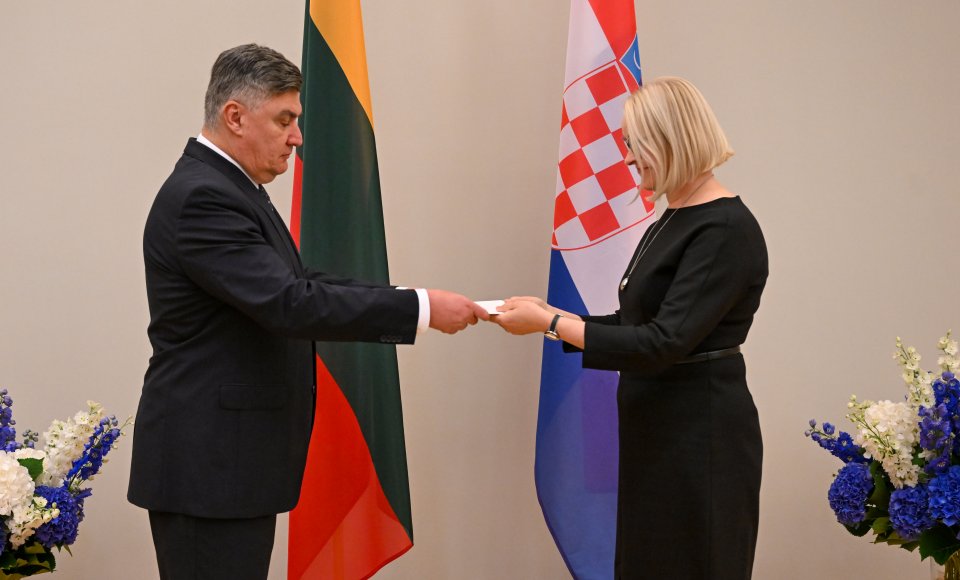 Lietuvos ambasadorė įteikė skiriamuosius raštus Kroatijos Prezidentui