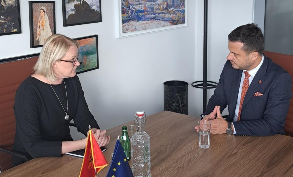 Lietuvos ambasadorė aptarė Juodkalnijos pažangą stojimo į Europos Sąjungą procese